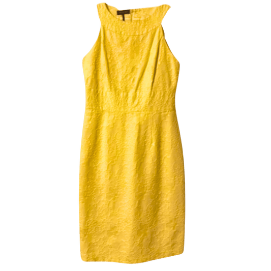 Yellow dress on a transparent background