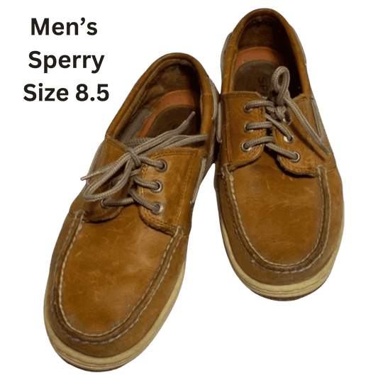 Pair of brown Sperry shoes with text indicating size 8.5 on a green background